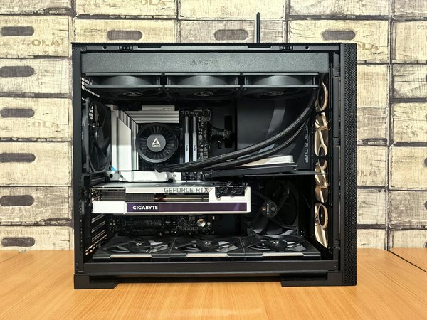 How can artificial intelligence assist in predictive maintenance for manufacturing equipment?